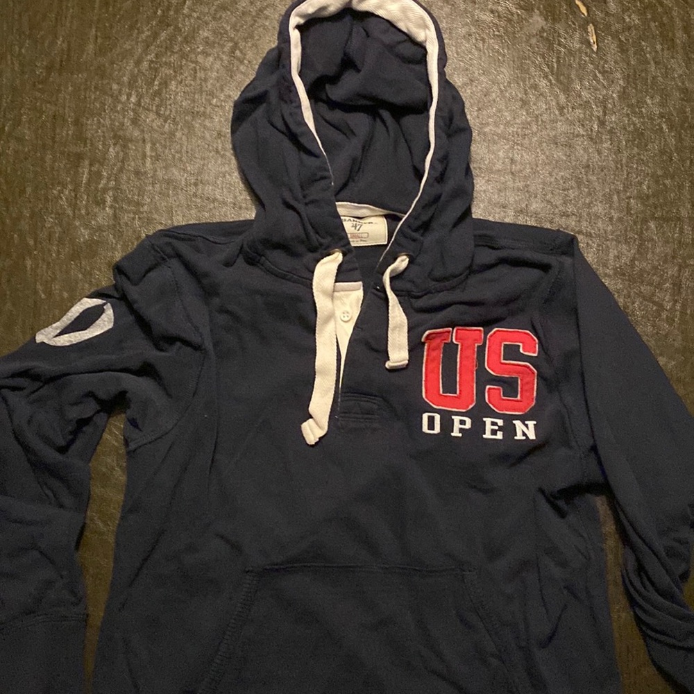 Hooded cotton sweatshirt
